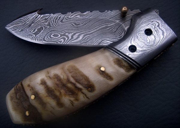 Damascus Folding Knife