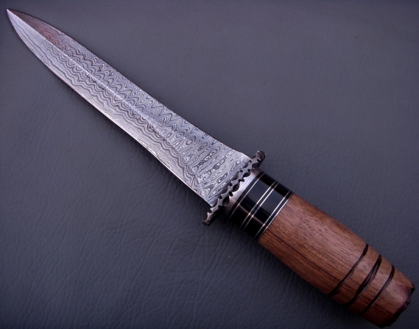 Damascus Bowie/Dagger Knife