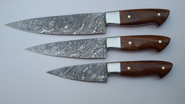 Damascuus Kitchen Knife