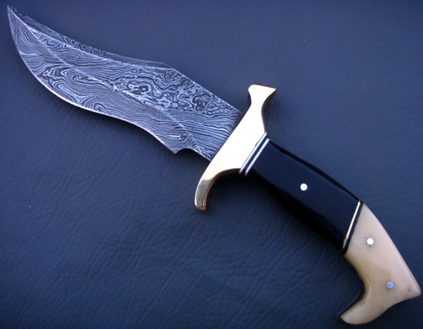 Damascus Hunting Knife