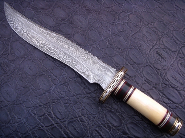 Damascus Bowie/Dagger Knife