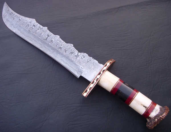 Damascus Bowie/Dagger Knife