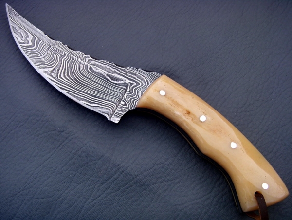 Damascus Hunting Knife