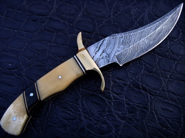 Damascus Hunting Knife